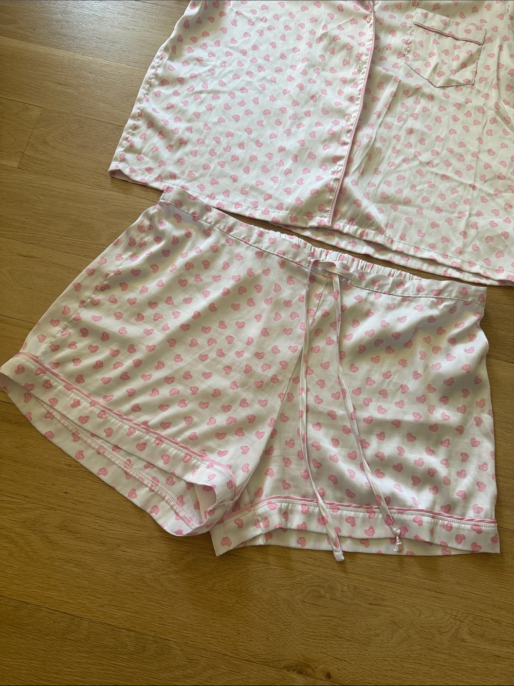 Tabitha Webb Women’s Pink Heart Printed Sleep Top & Shorts Sz XL - Picture 4 of 8